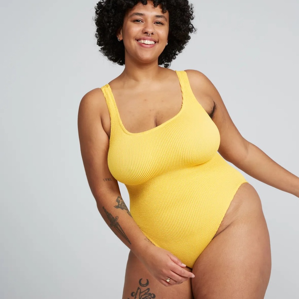NWT YouSwim One Piece Stretch 1 (US 2-14)